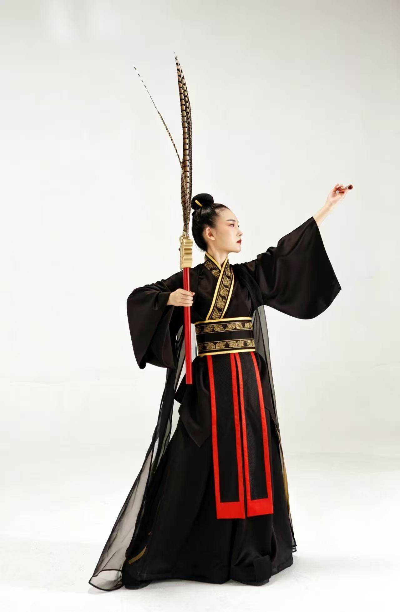 执翟举龠 .jpg